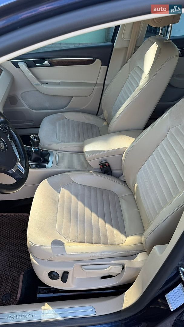 Volkswagen Passat 2012 VIN WVWZZZ3CZDE046856 фото оголошення 37 з 50