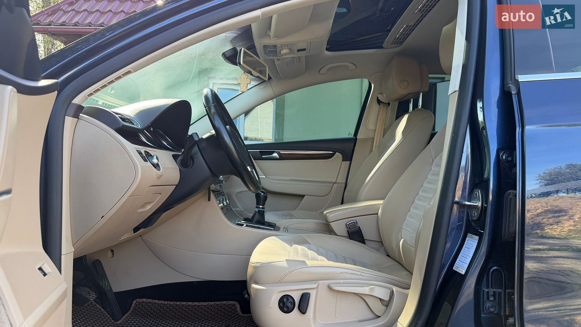 Volkswagen Passat 2012 VIN WVWZZZ3CZDE046856 фото оголошення 38 з 50