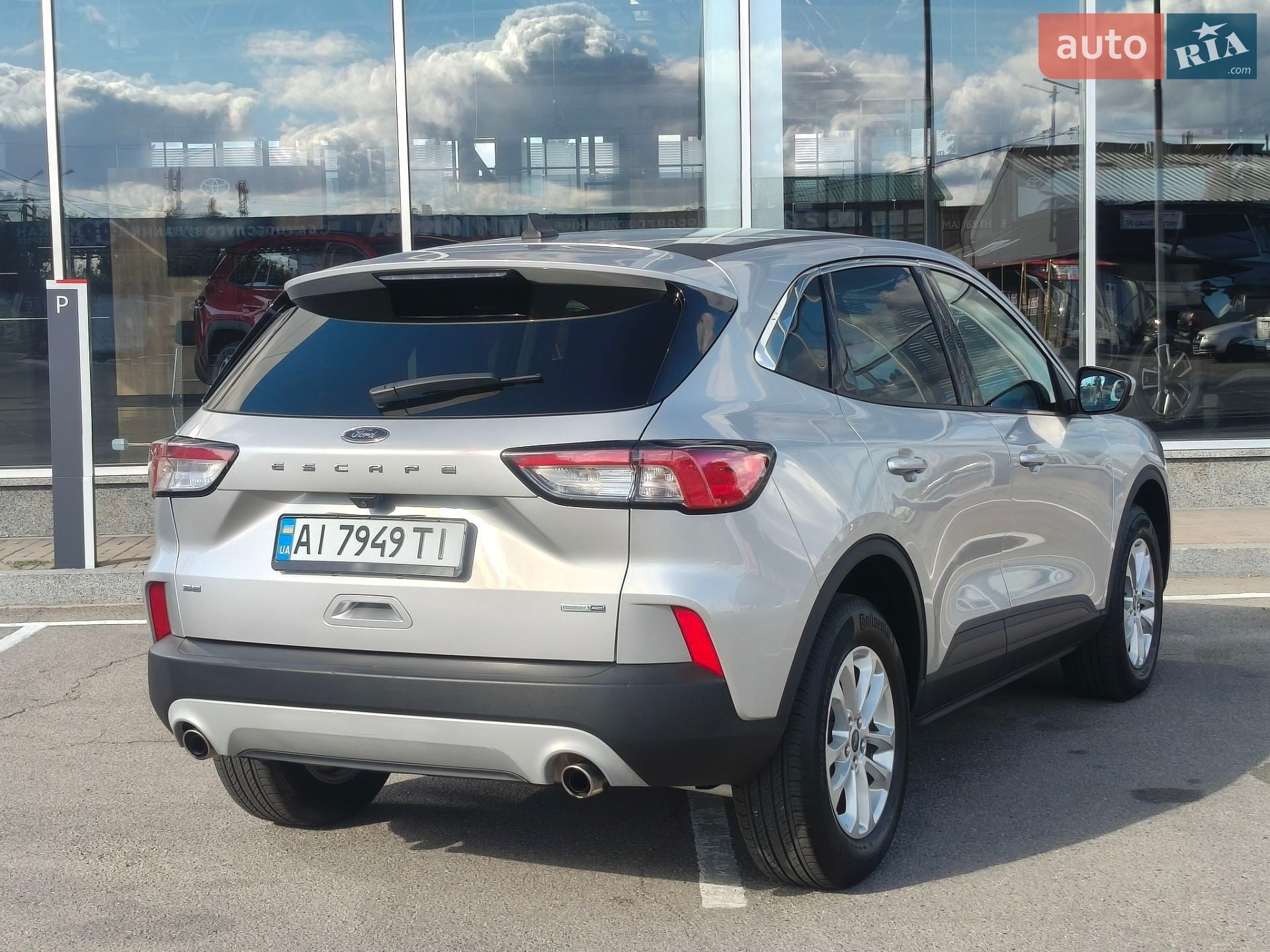 Ford Escape 2020 VIN 1FMCU9G68LUC38722 фото оголошення 7 з 76