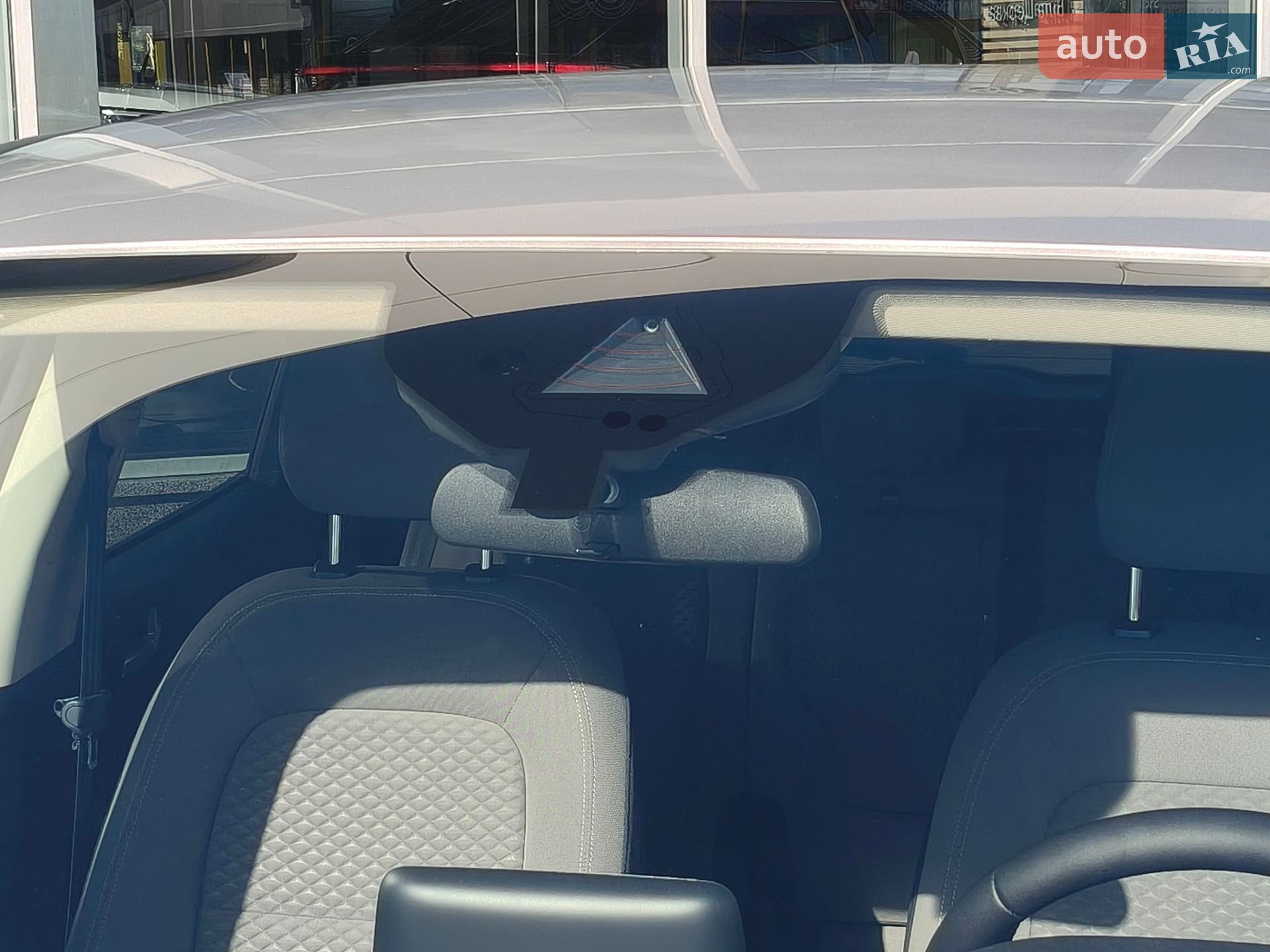 Ford Escape 2020 VIN 1FMCU9G68LUC38722 фото оголошення 19 з 76