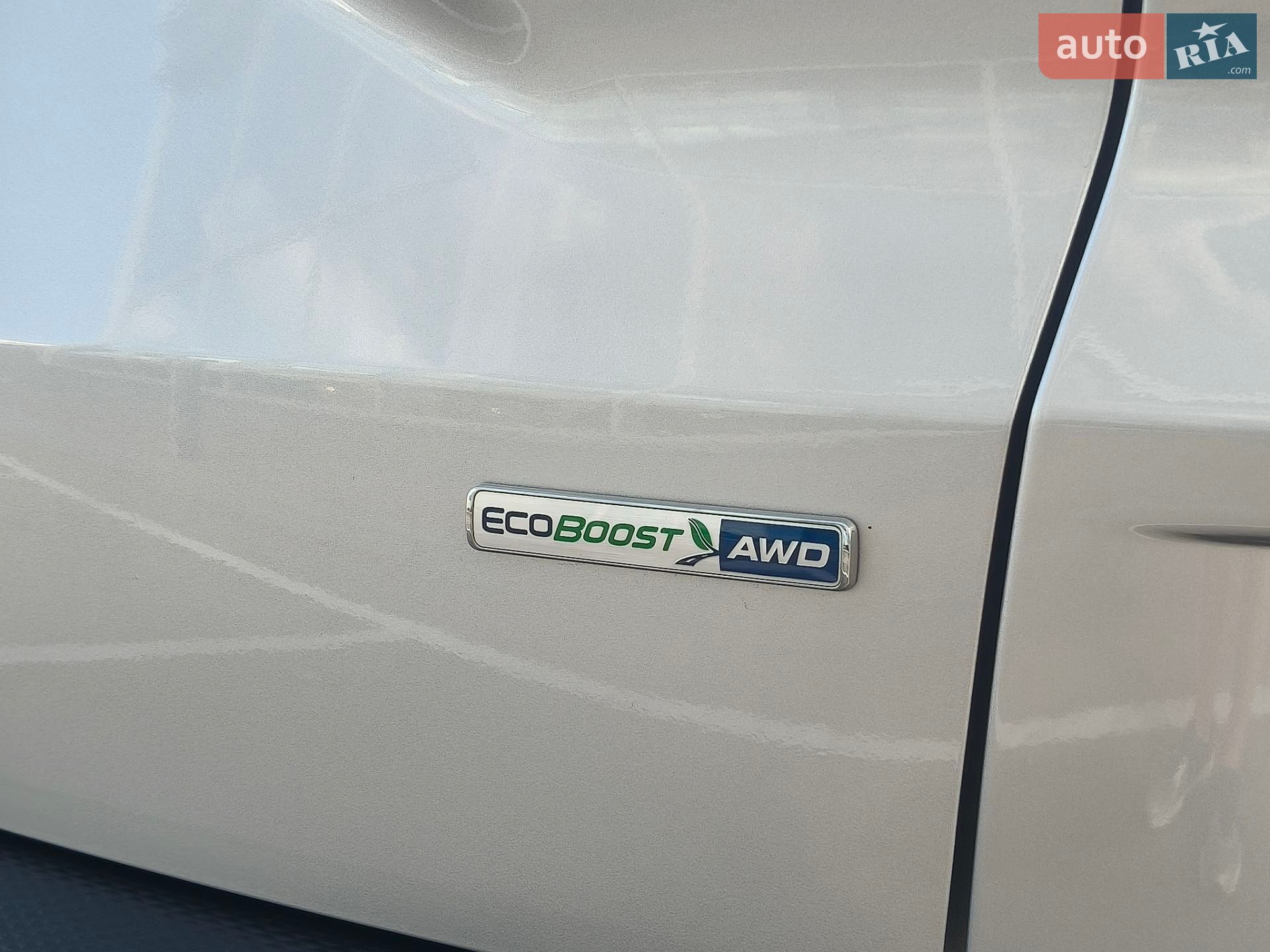Ford Escape 2020 VIN 1FMCU9G68LUC38722 фото оголошення 21 з 76