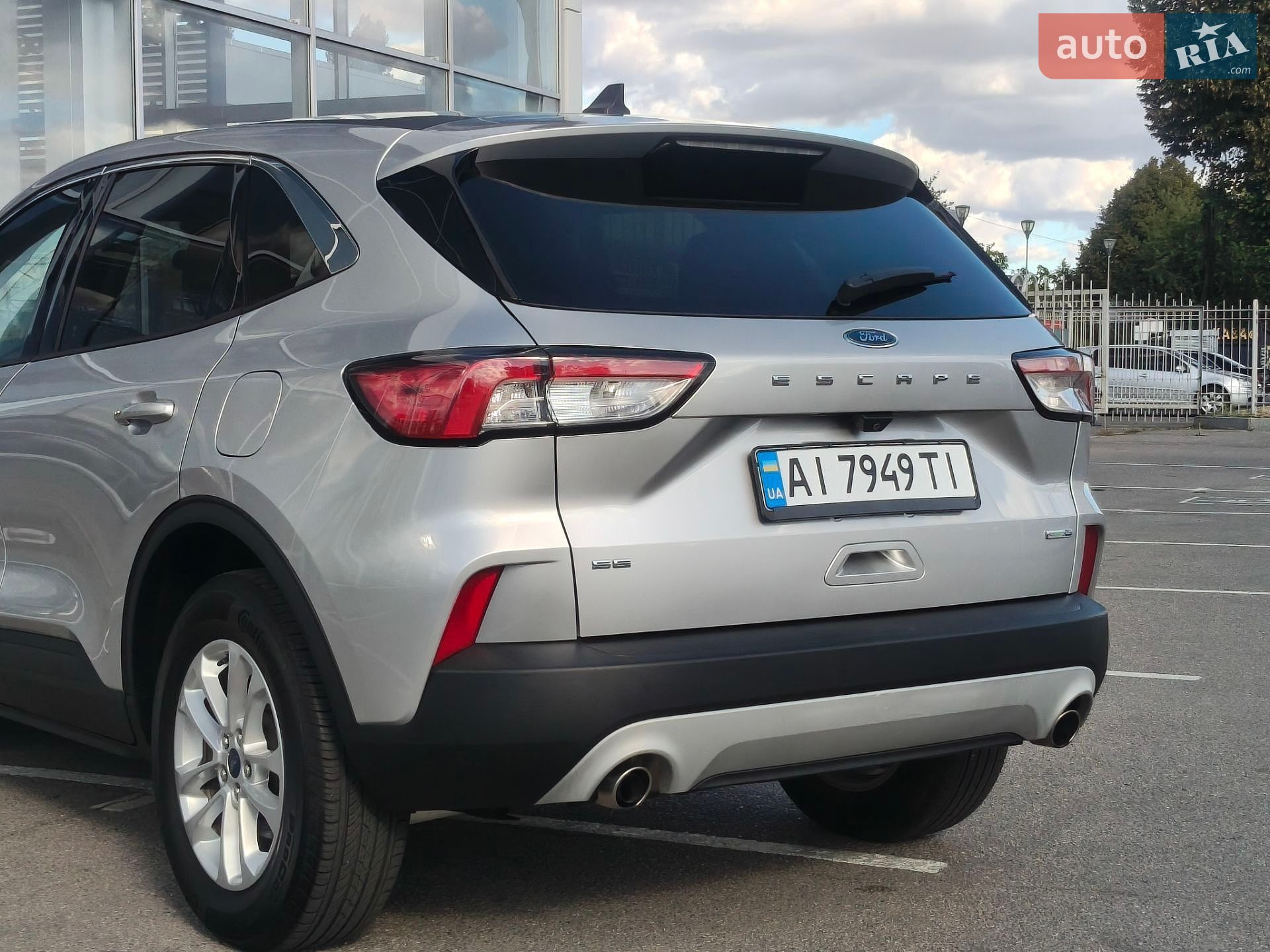 Ford Escape 2020 VIN 1FMCU9G68LUC38722 фото оголошення 23 з 76