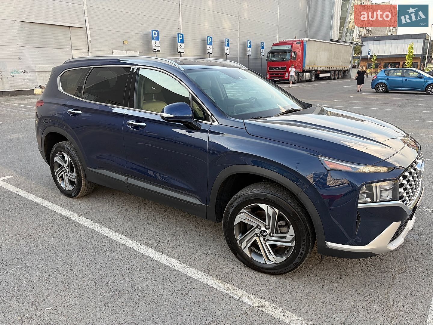 Hyundai Santa FE 2023 VIN 5NMS2DAJ2PH560680 фото оголошення 2 з 35