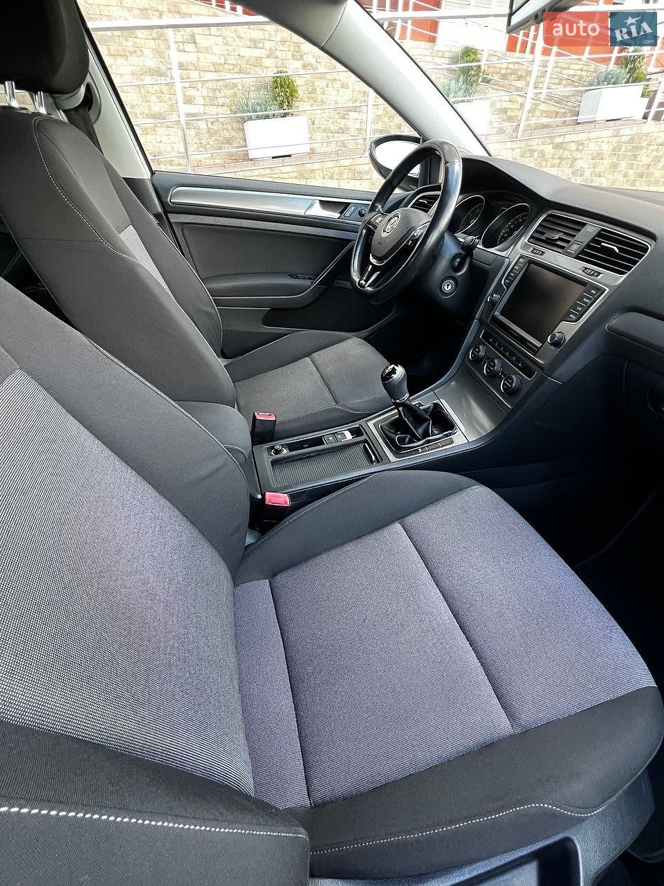 Volkswagen Golf 2013 VIN WVWZZZAUZEW064317 фото оголошення 11 з 18