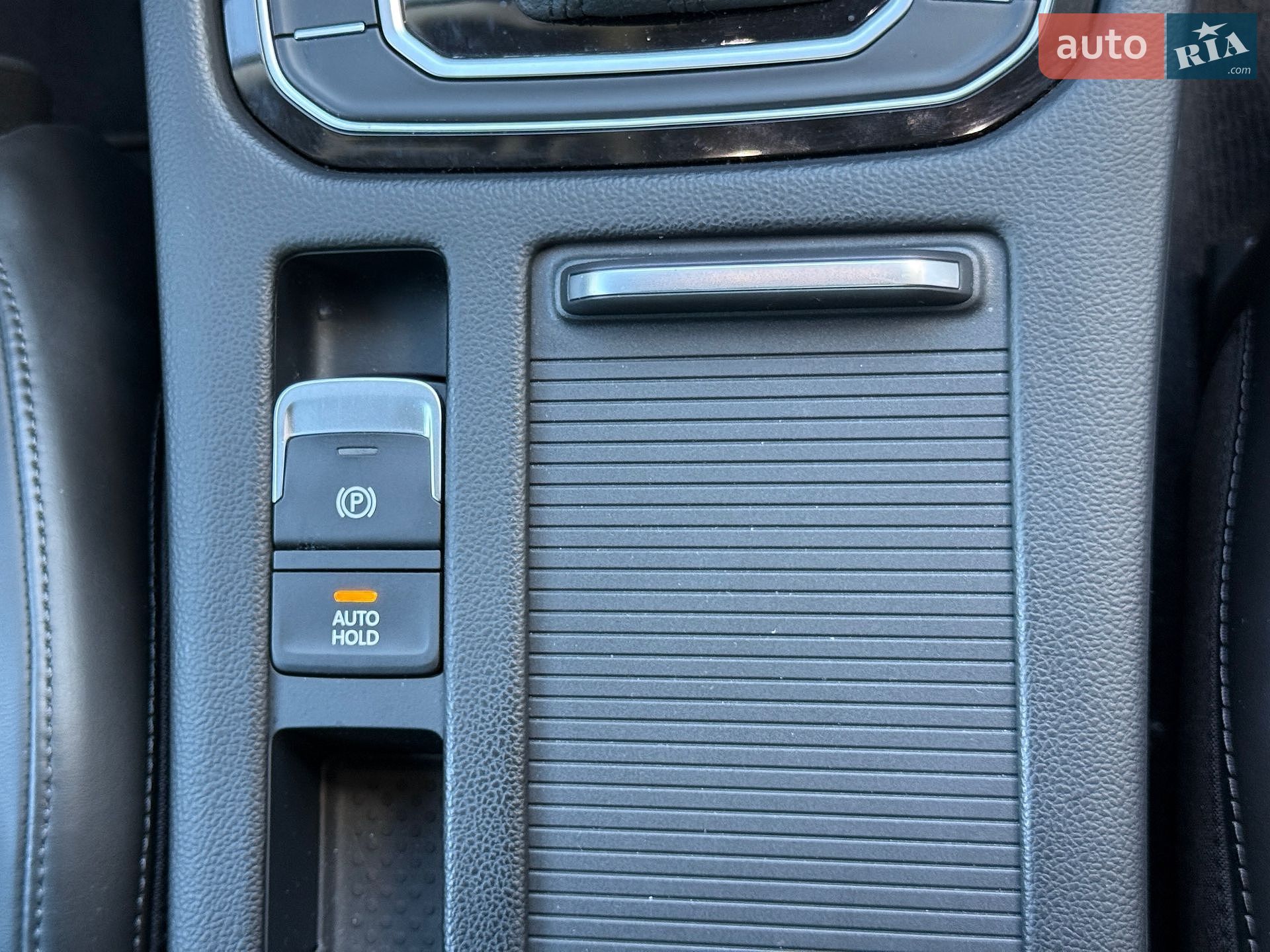 Volkswagen Passat 2018 VIN WVWZZZ3CZKE052293 фото оголошення 29 з 36