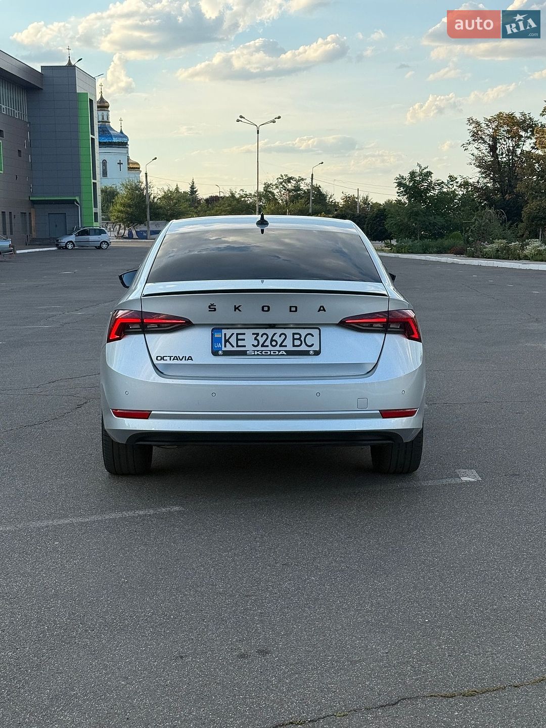 Skoda Octavia 2021 VIN TMBAJ7NX6NY015904 фото оголошення 11 з 79