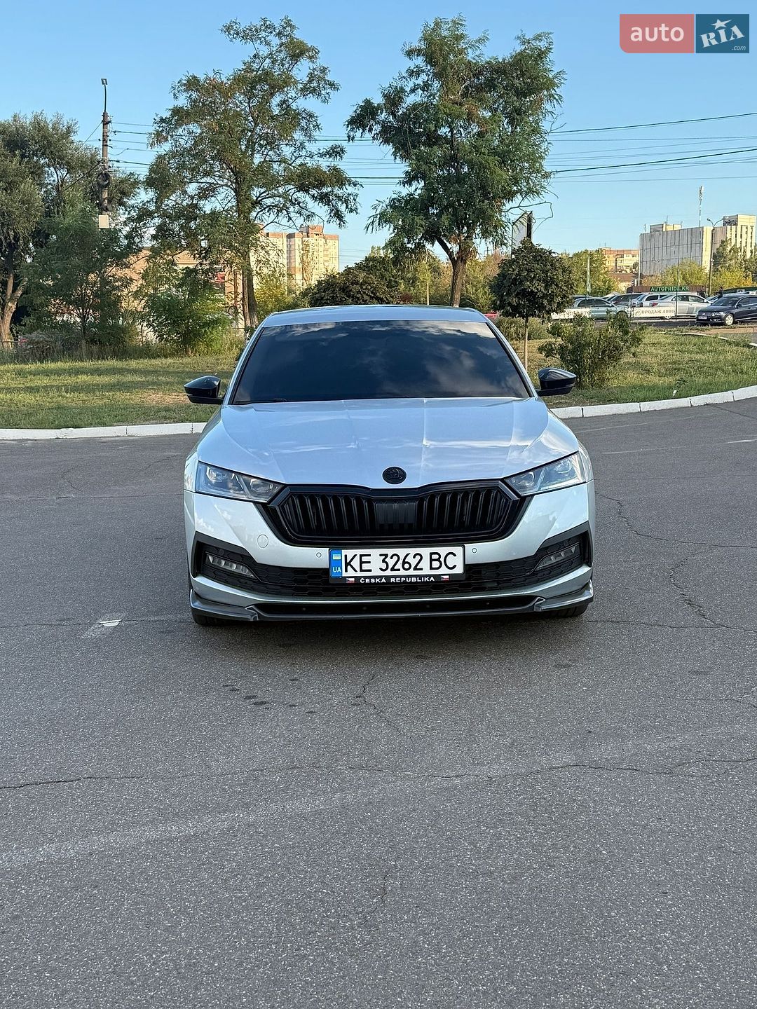 Skoda Octavia 2021 VIN TMBAJ7NX6NY015904 фото оголошення 16 з 79