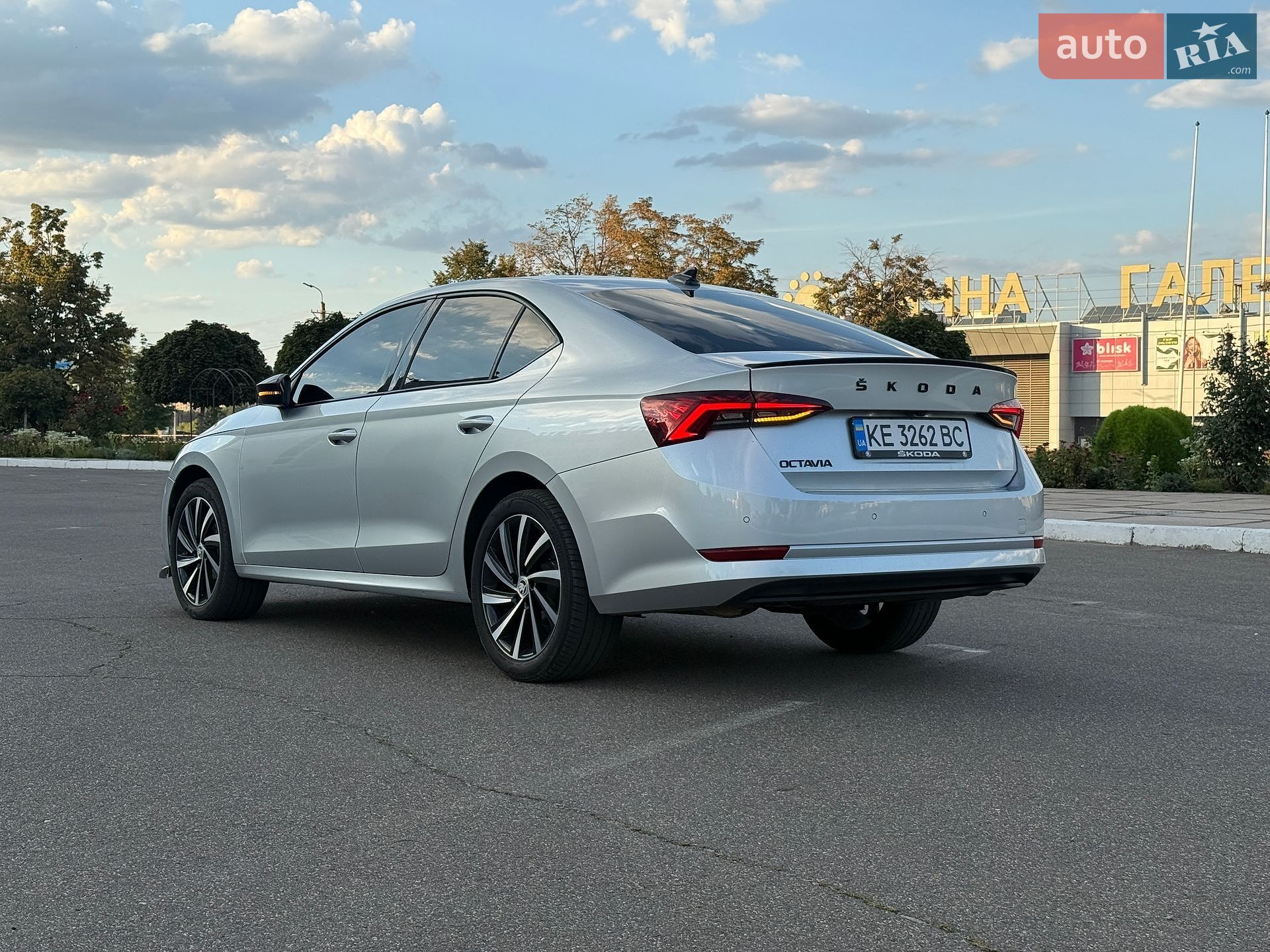 Skoda Octavia 2021 VIN TMBAJ7NX6NY015904 фото оголошення 21 з 79