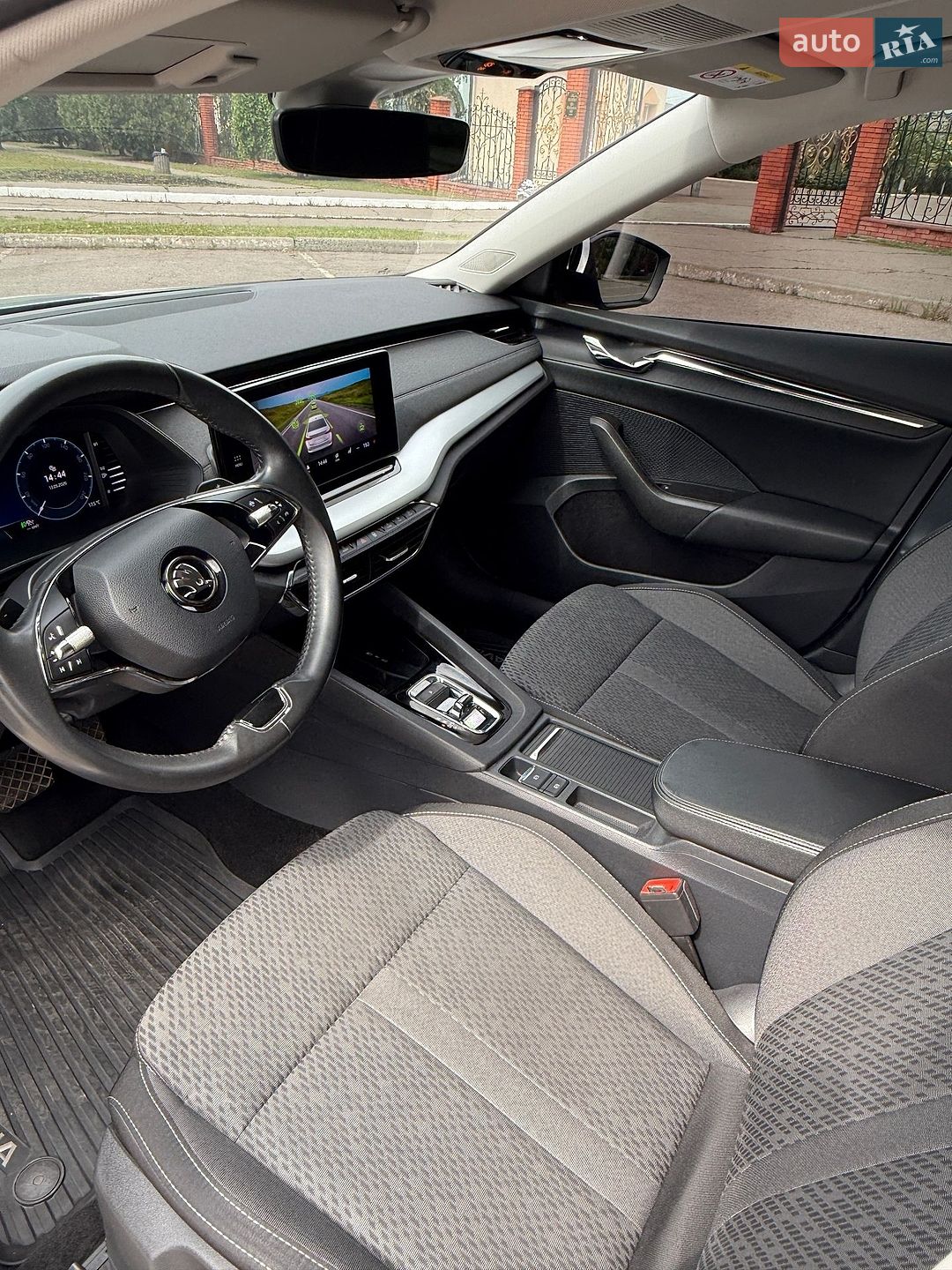 Skoda Octavia 2021 VIN TMBAJ7NX6NY015904 фото оголошення 37 з 79