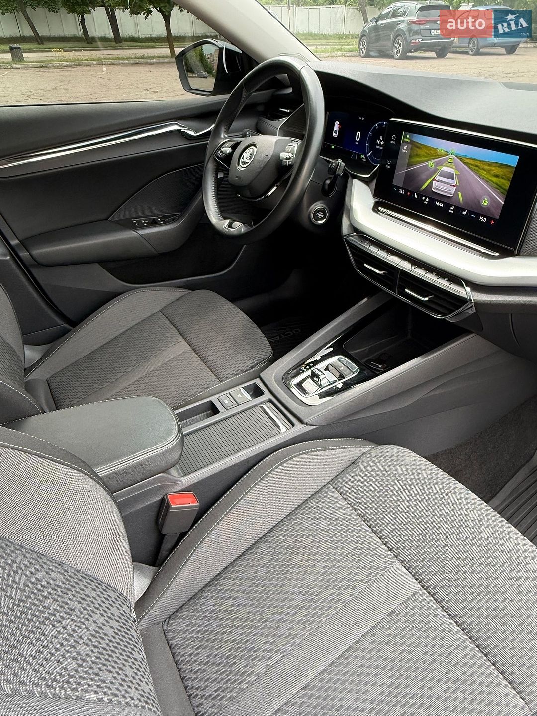 Skoda Octavia 2021 VIN TMBAJ7NX6NY015904 фото оголошення 45 з 79