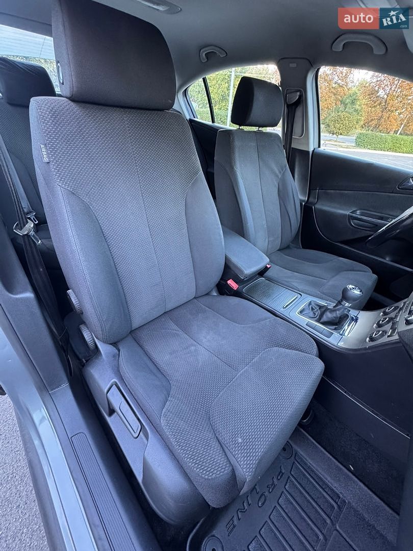 Volkswagen Passat 2005 VIN WVWZZZ3CZ6P027742 фото оголошення 12 з 19