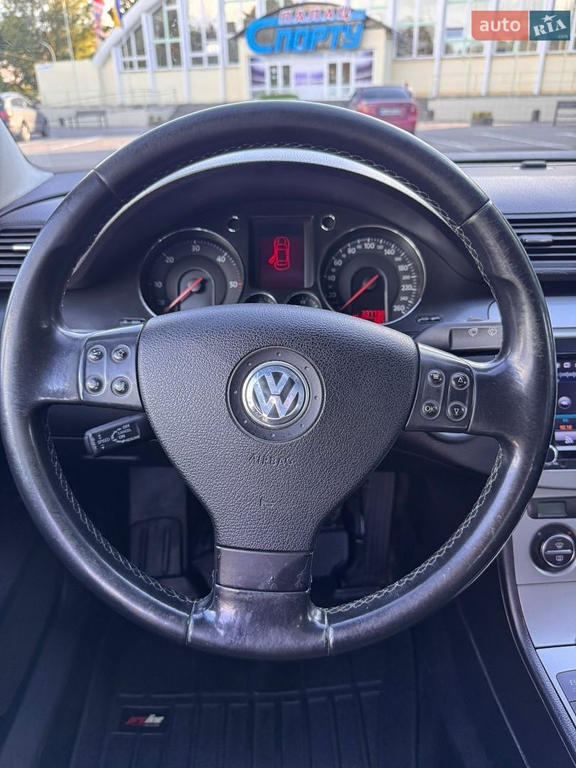 Volkswagen Passat 2005 VIN WVWZZZ3CZ6P027742 фото оголошення 15 з 19