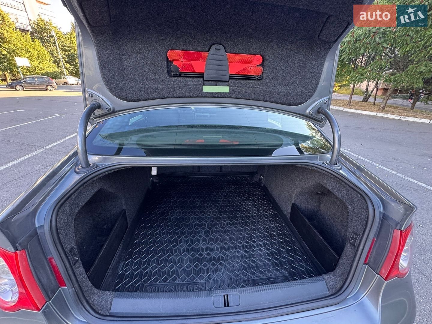 Volkswagen Passat 2005 VIN WVWZZZ3CZ6P027742 фото оголошення 19 з 19