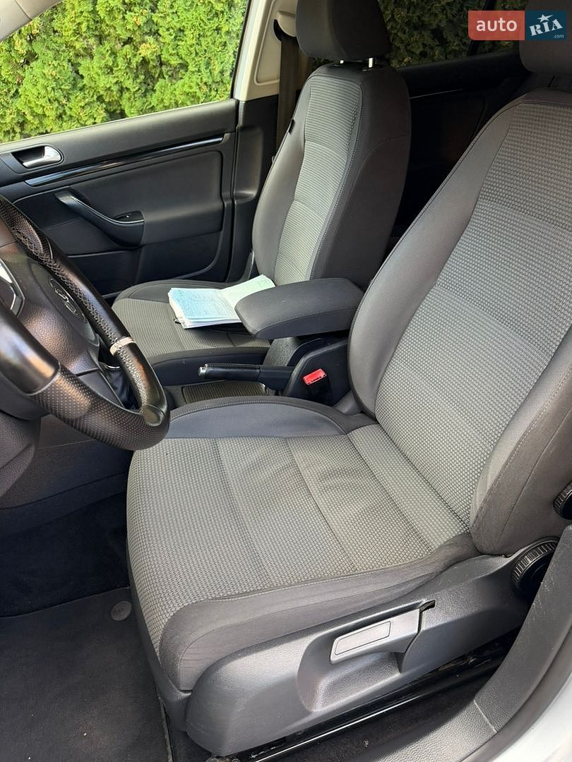 Volkswagen Golf 2012 VIN WVWZZZ1KZDM620952 фото оголошення 32 з 40