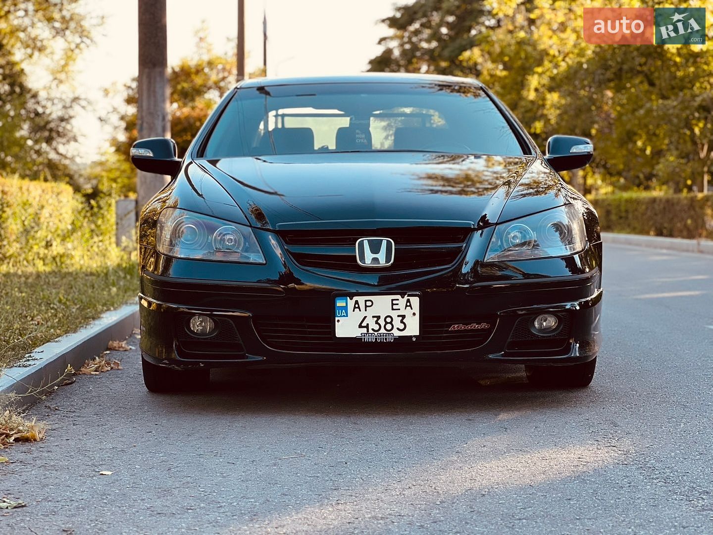 Honda Legend 2006 VIN JHMKB16507C201606 фото оголошення 2 з 48