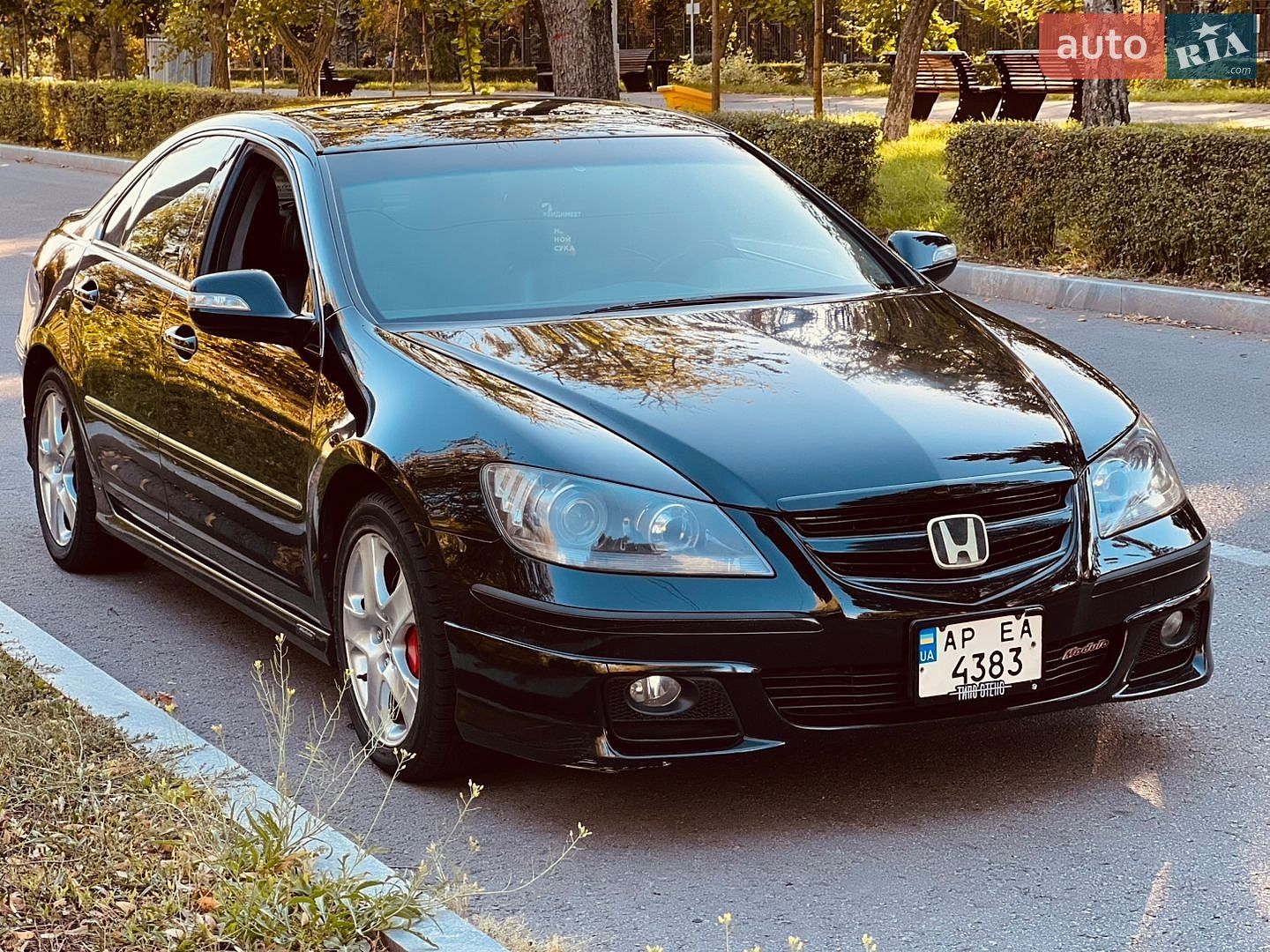 Honda Legend 2006 VIN JHMKB16507C201606 фото оголошення 4 з 48