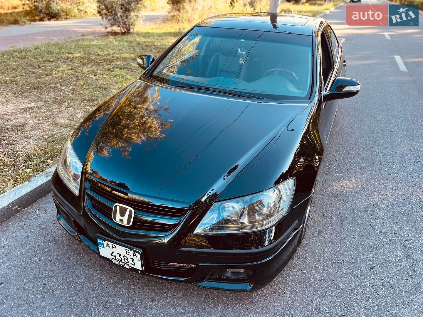 Honda Legend 2006 VIN JHMKB16507C201606 фото оголошення 8 з 48