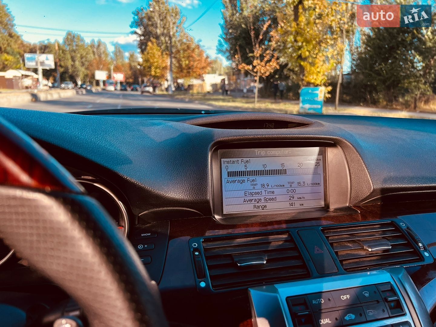 Honda Legend 2006 VIN JHMKB16507C201606 фото оголошення 9 з 48