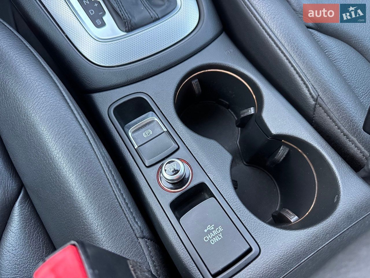 Audi Q3 2018 VIN WA1JCCFS4JR013802 фото оголошення 24 з 77