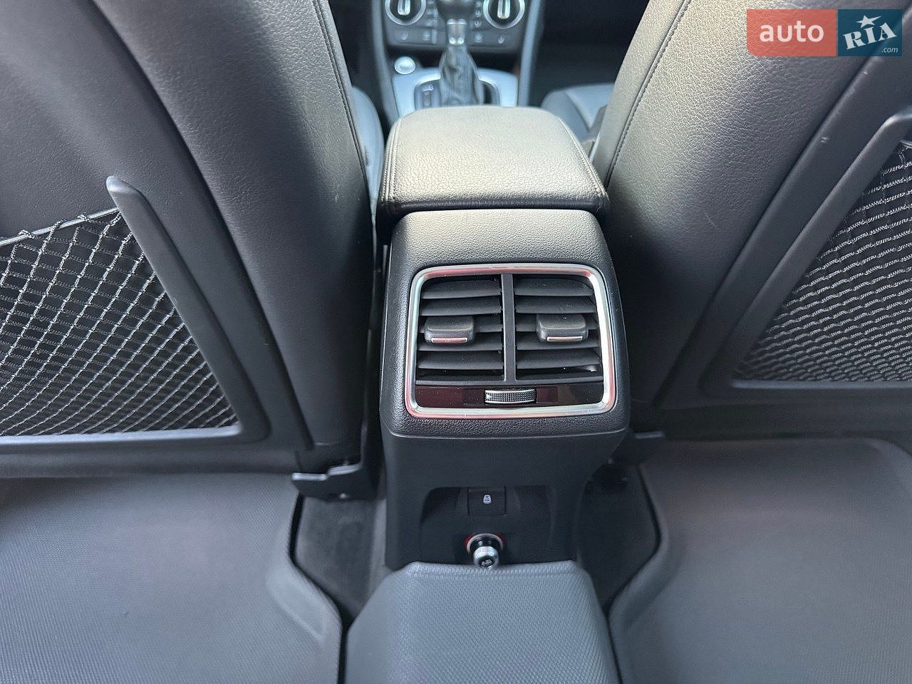 Audi Q3 2018 VIN WA1JCCFS4JR013802 фото оголошення 38 з 77