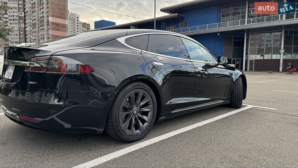 Tesla Model S 2018 VIN 5YJSA1E20JF259502 фото оголошення 2 з 22