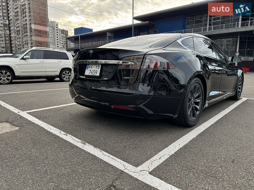 Tesla Model S 2018 VIN 5YJSA1E20JF259502 фото оголошення 5 з 22