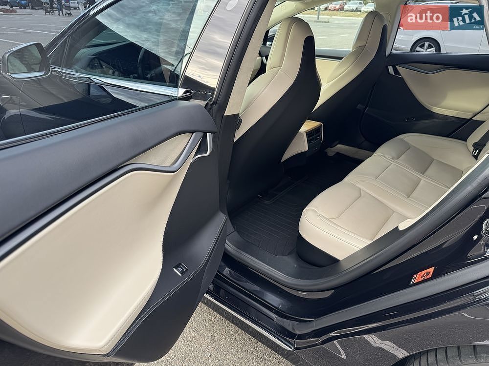 Tesla Model S 2018 VIN 5YJSA1E20JF259502 фото оголошення 10 з 22