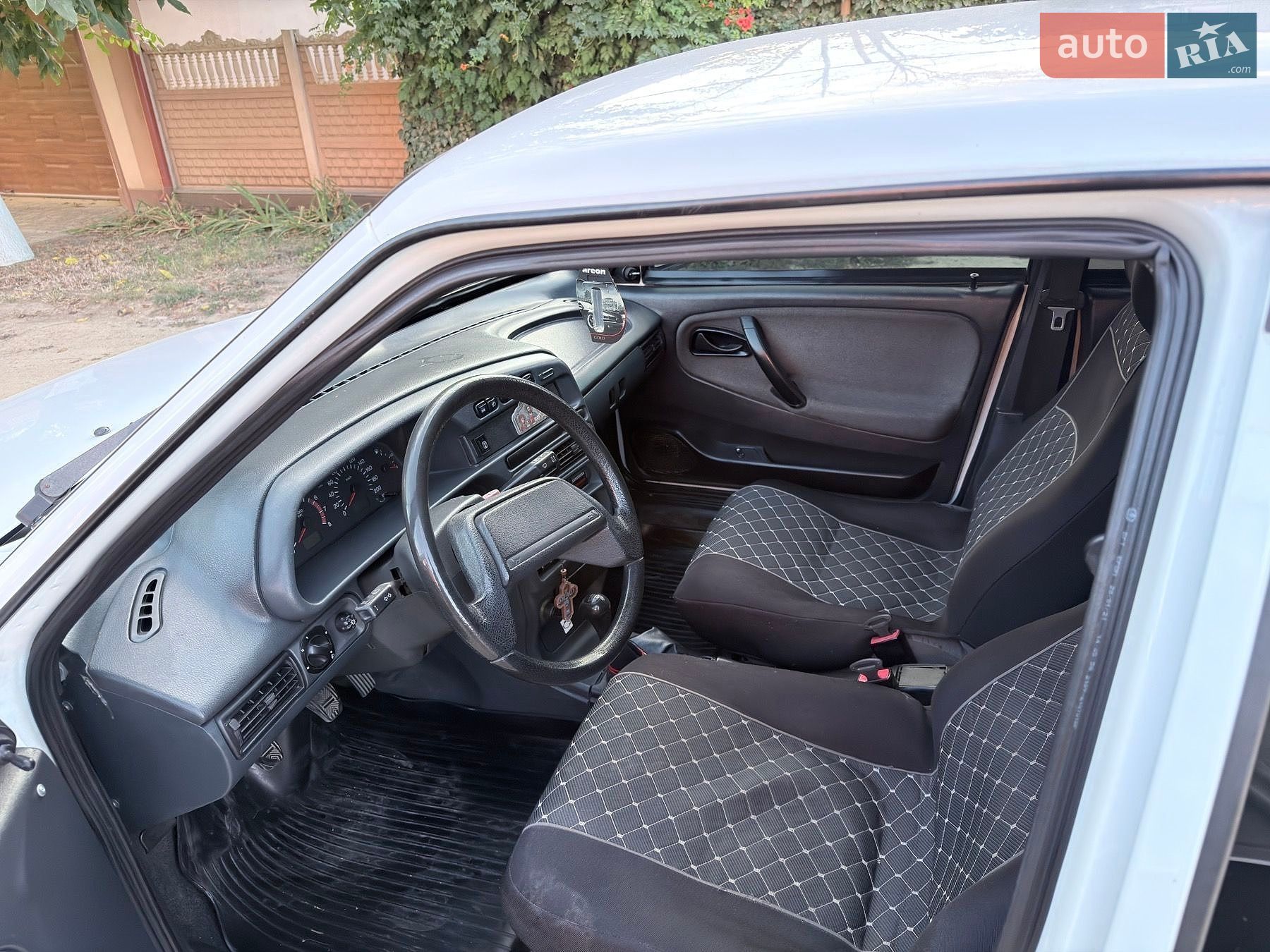 ВАЗ / Lada 2115 Samara 2012 VIN XTA211540C5123466 фото оголошення 7 з 28