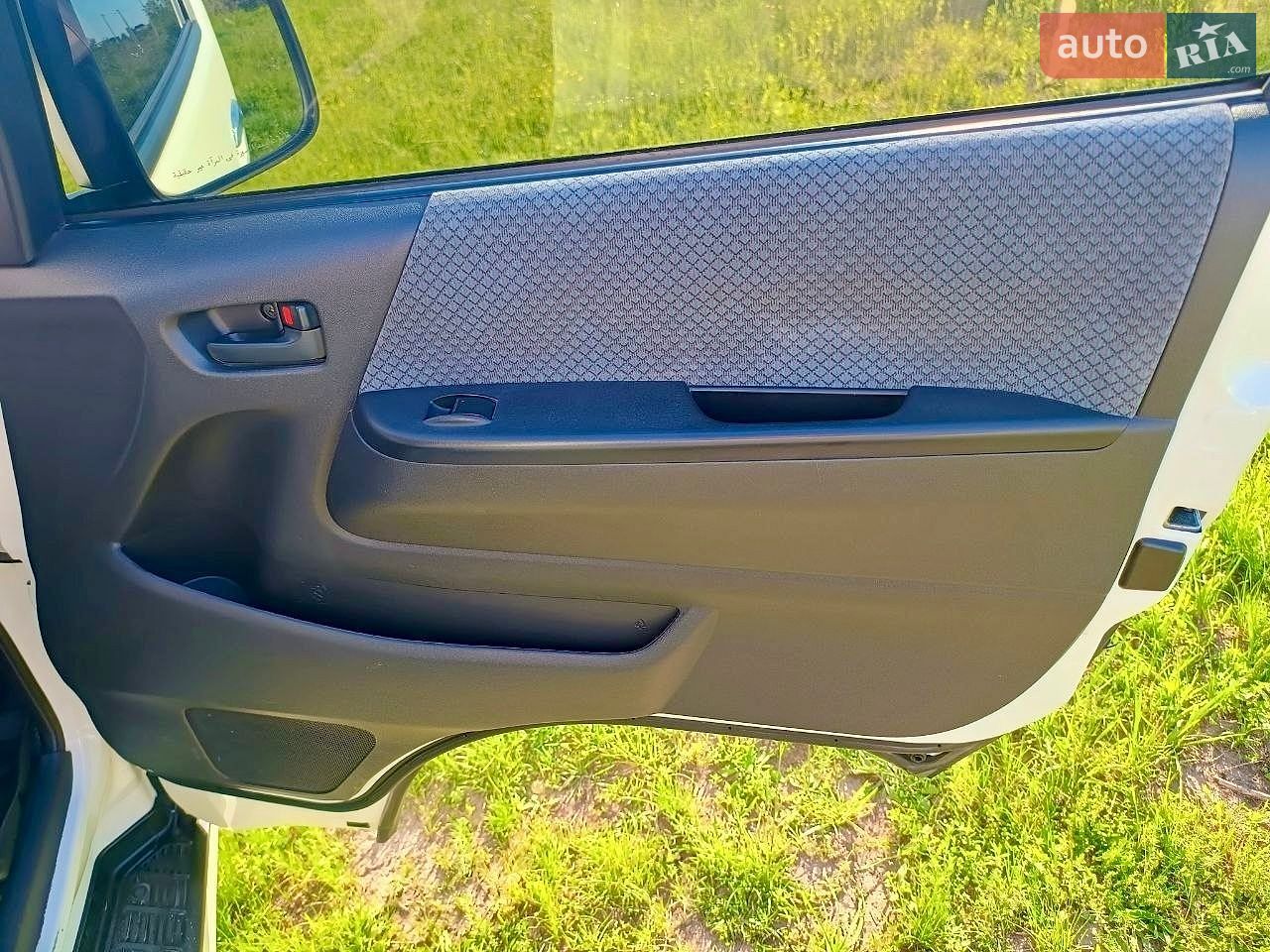 Toyota Hiace 2013 VIN JTGSS23P1D0124682 фото оголошення 15 з 23