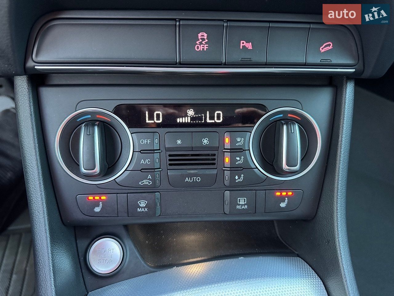 Audi Q3 2018 VIN WA1JCCFS4JR013802 фото оголошення 33 з 77
