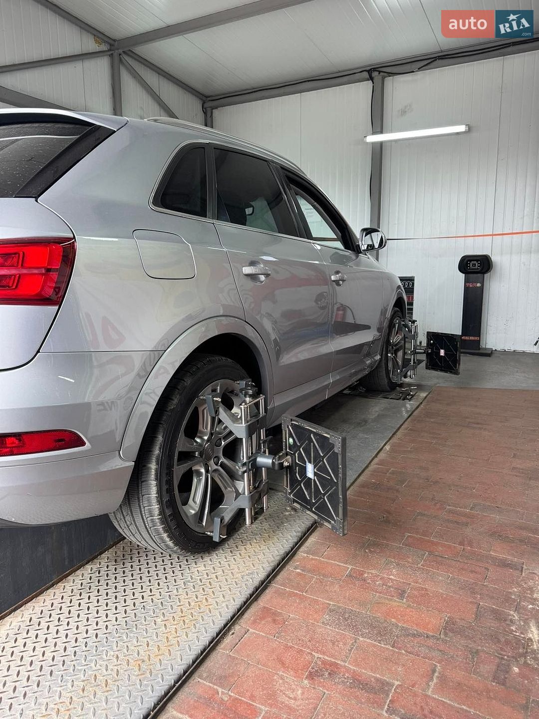 Audi Q3 2018 VIN WA1JCCFS4JR013802 фото оголошення 63 з 77