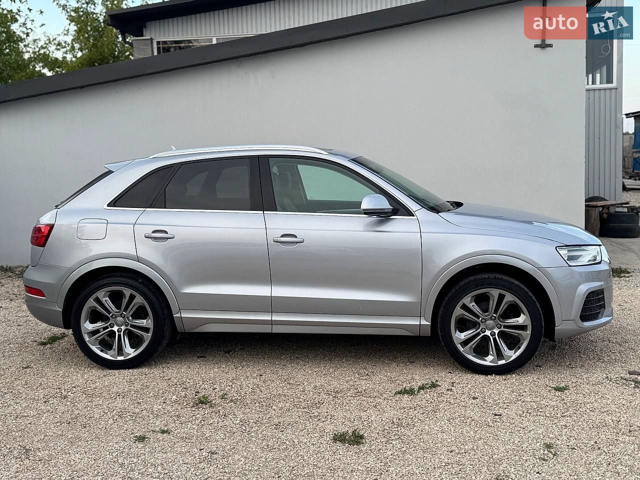 Audi Q3 2018 VIN WA1JCCFS4JR013802 фото оголошення 8 з 77