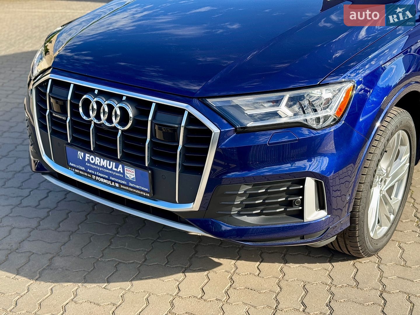 Audi Q7 2021 VIN WA1LJAF71MD015121 фото оголошення 12 з 64
