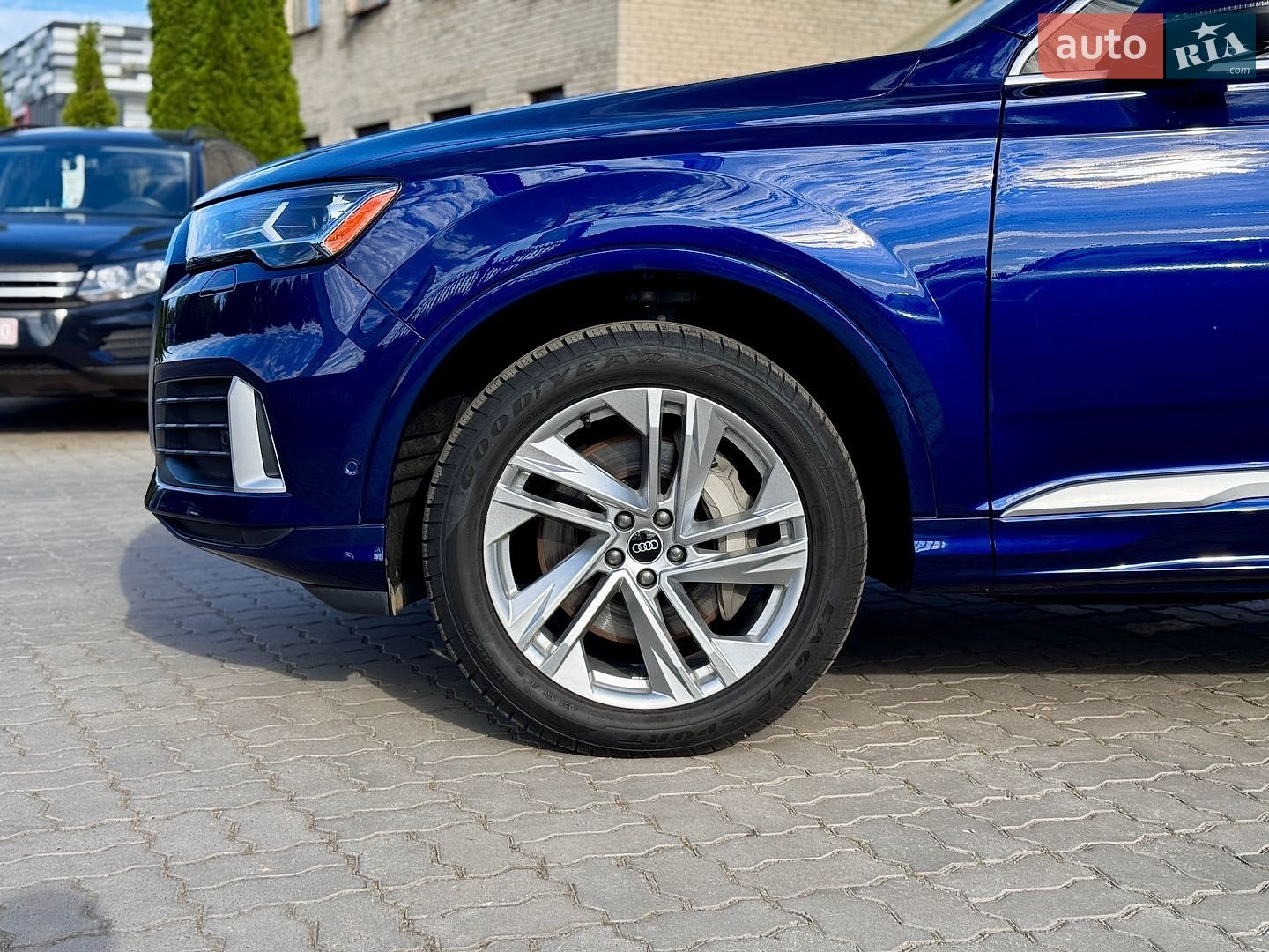 Audi Q7 2021 VIN WA1LJAF71MD015121 фото оголошення 15 з 64