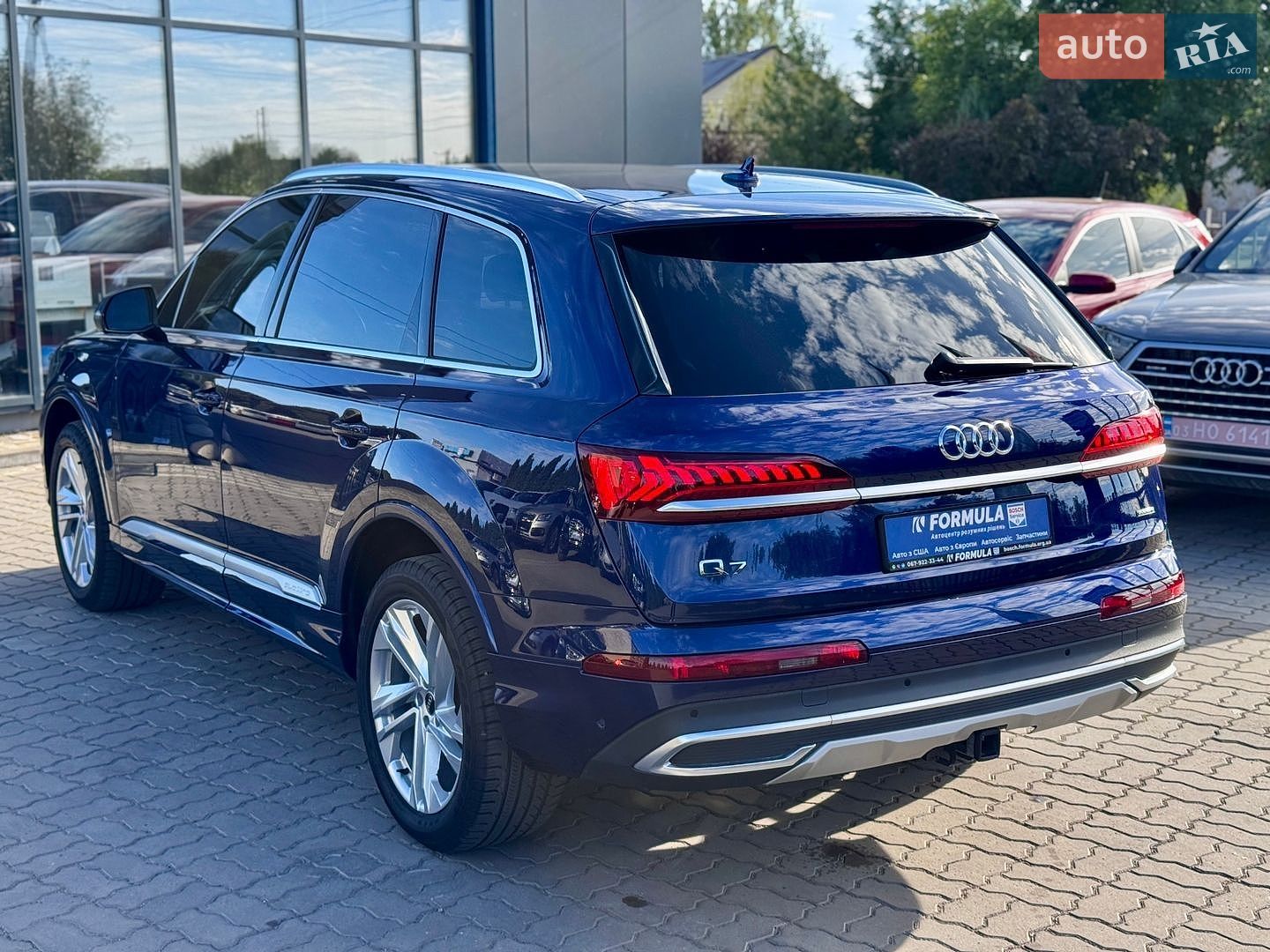 Audi Q7 2021 VIN WA1LJAF71MD015121 фото оголошення 18 з 64