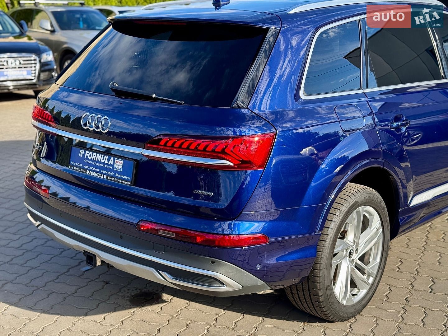Audi Q7 2021 VIN WA1LJAF71MD015121 фото оголошення 25 з 64