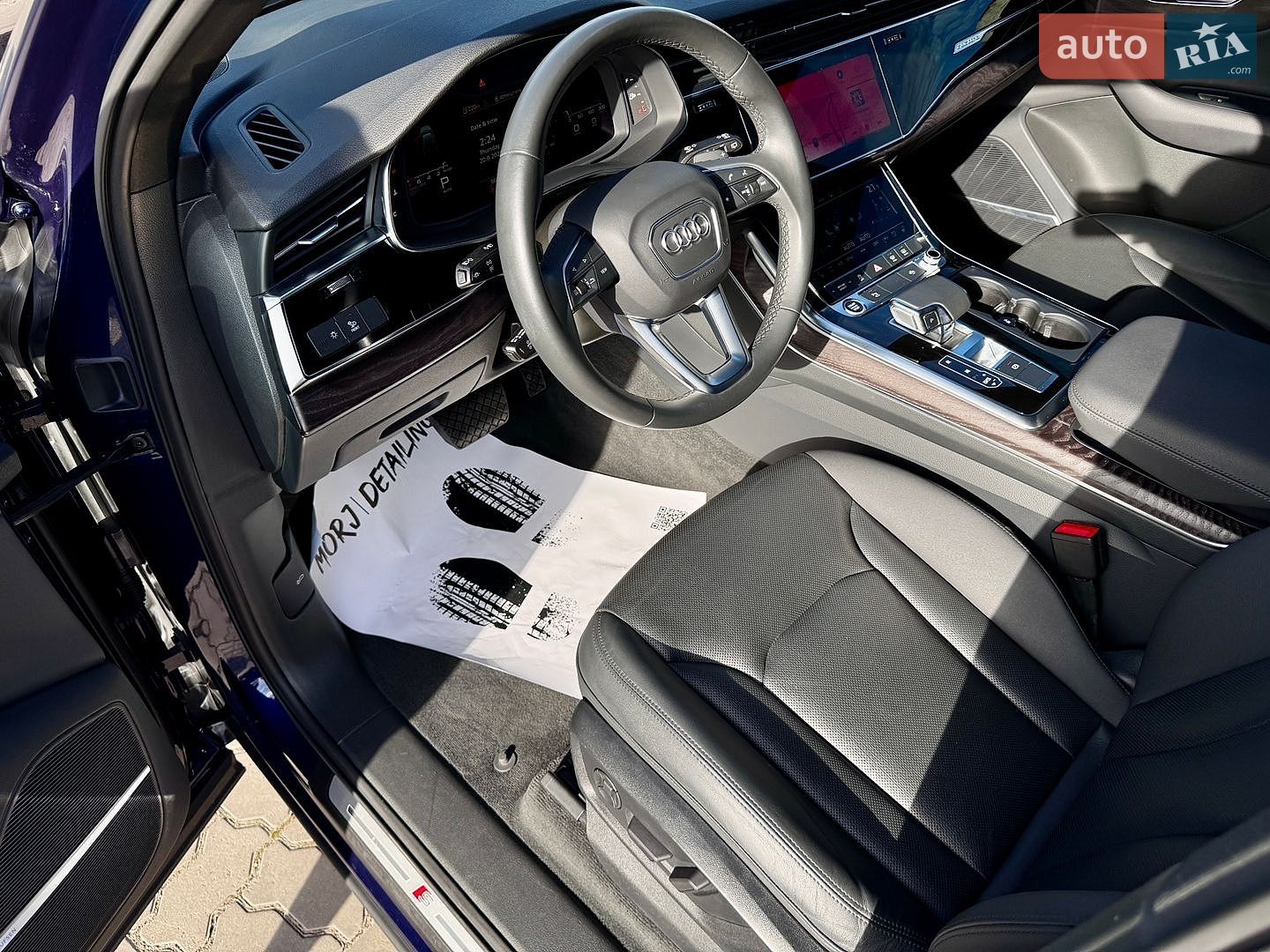 Audi Q7 2021 VIN WA1LJAF71MD015121 фото оголошення 31 з 64