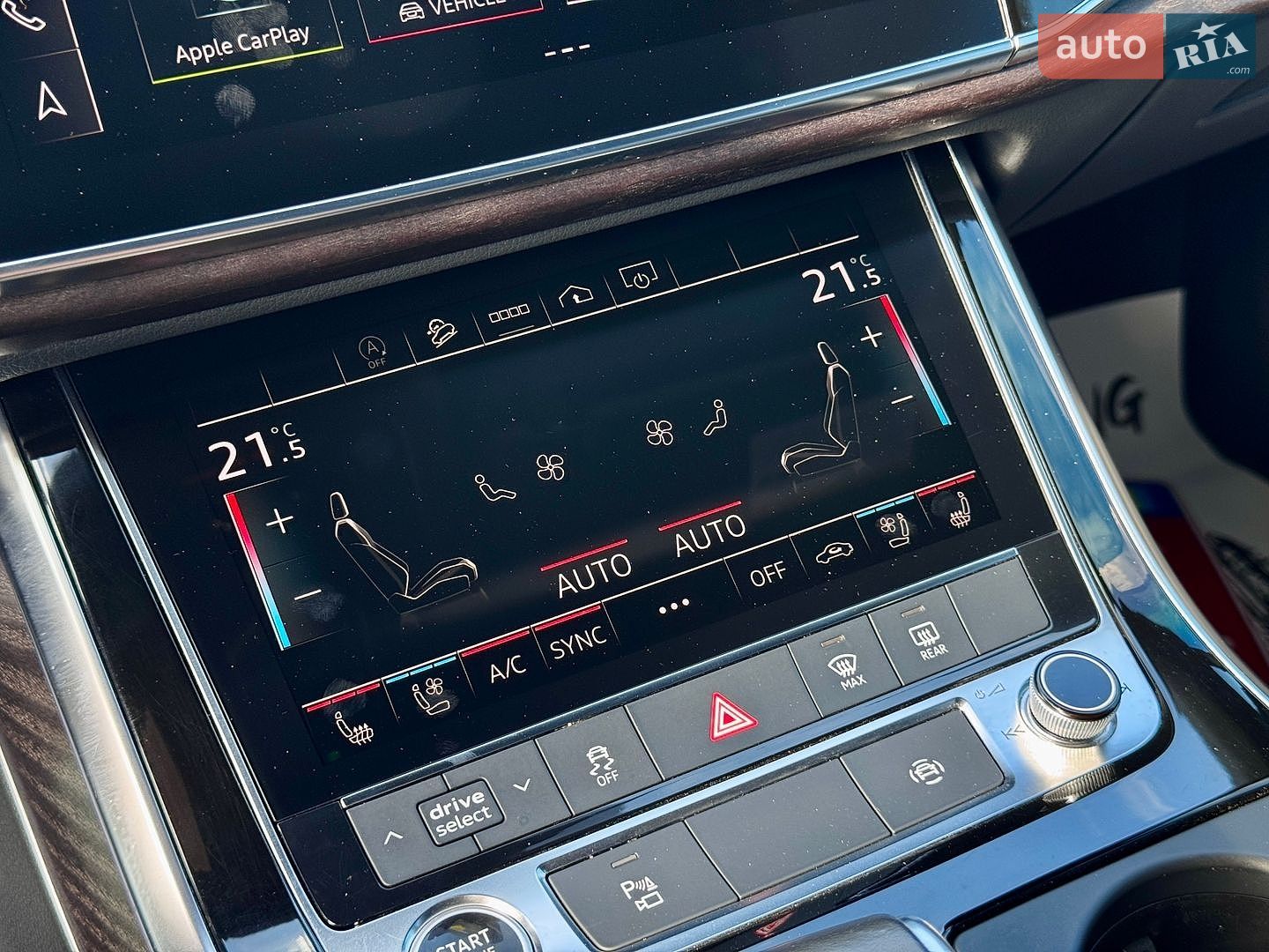 Audi Q7 2021 VIN WA1LJAF71MD015121 фото оголошення 43 з 64