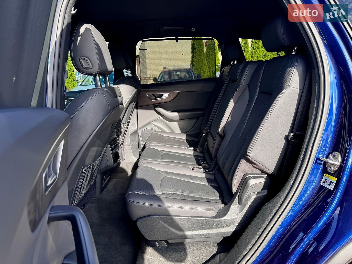 Audi Q7 2021 VIN WA1LJAF71MD015121 фото оголошення 55 з 64