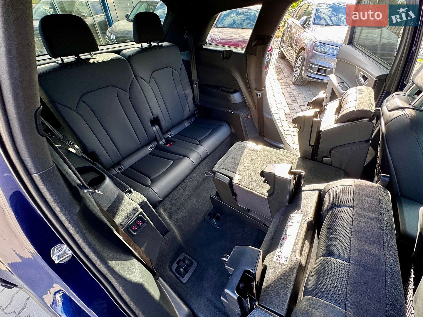Audi Q7 2021 VIN WA1LJAF71MD015121 фото оголошення 57 з 64
