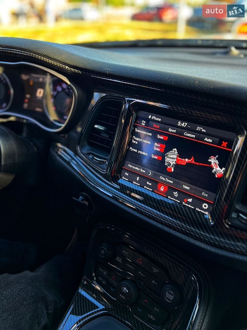 Dodge Challenger 2018 VIN 2C3CDZFJ4KH505919 фото оголошення 15 з 17