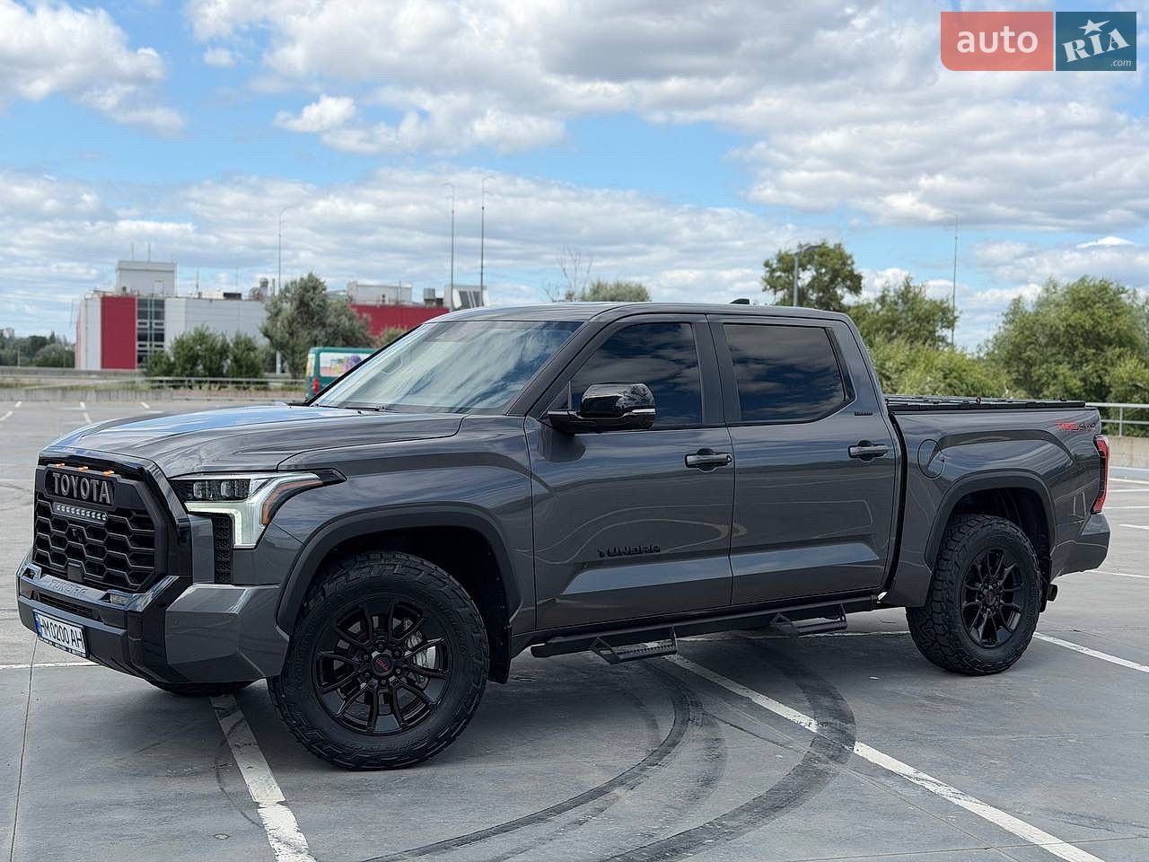 Toyota Tundra 2024 VIN 5TFWA5DB6RX180525 фото оголошення 8 з 71