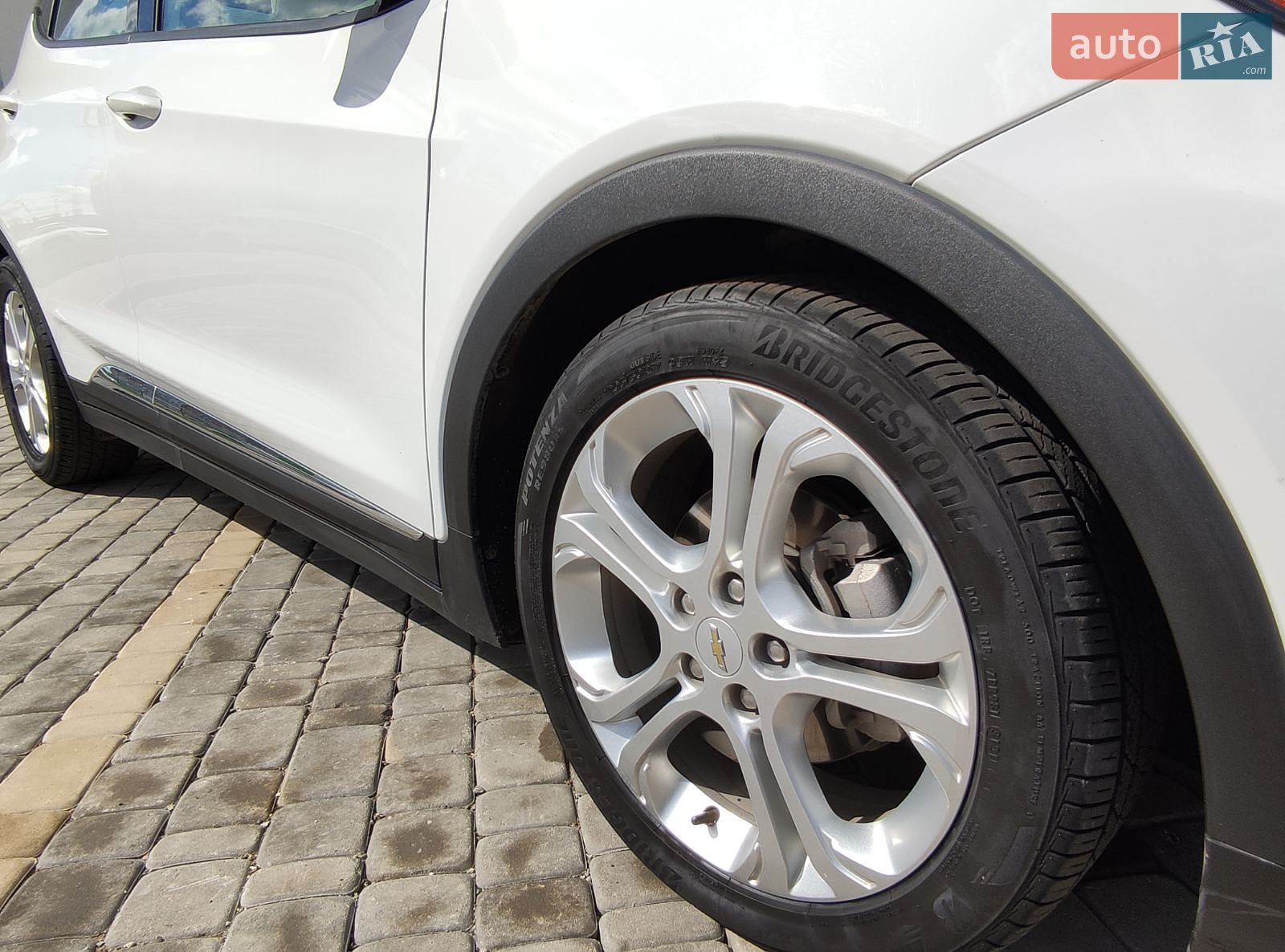 Chevrolet Bolt EV 2021 VIN 1G1FY6S03M4102774 фото оголошення 18 з 28