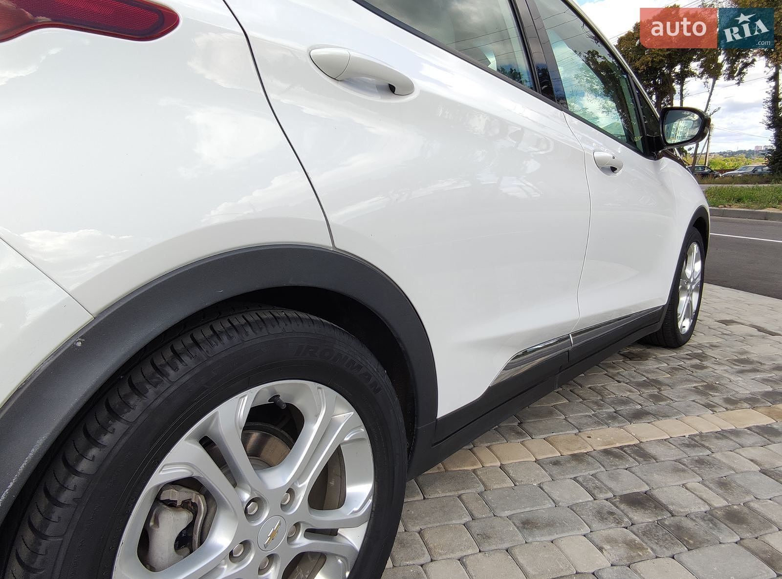 Chevrolet Bolt EV 2021 VIN 1G1FY6S03M4102774 фото оголошення 10 з 28