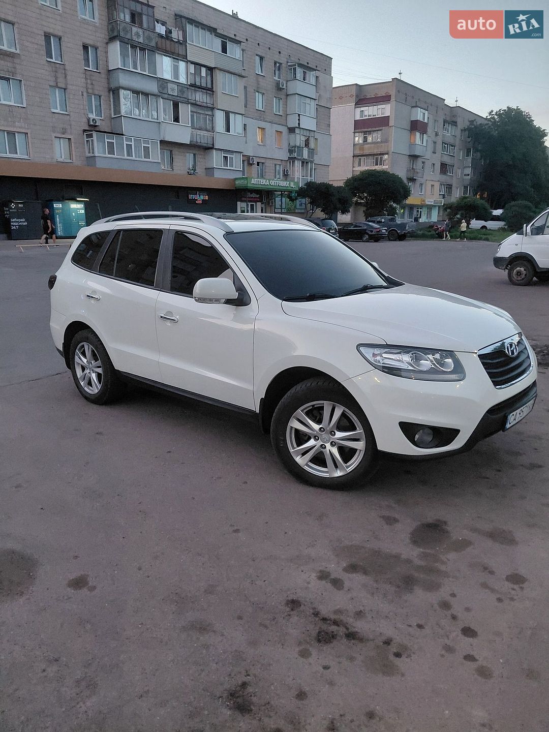 Hyundai Santa FE 2011 VIN KMHSH81XDBU781196 фото оголошення 4 з 16