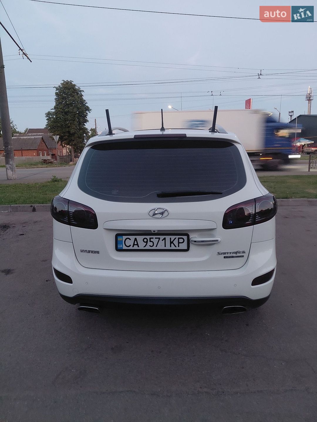 Hyundai Santa FE 2011 VIN KMHSH81XDBU781196 фото оголошення 3 з 16