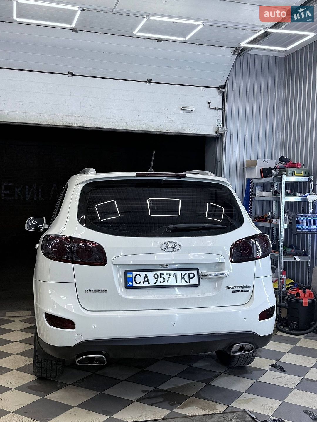 Hyundai Santa FE 2011 VIN KMHSH81XDBU781196 фото оголошення 16 з 16