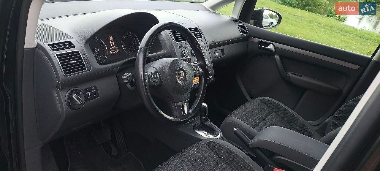 Volkswagen Touran 2015 VIN WVGZZZ1TZFW082789 фото оголошення 53 з 55