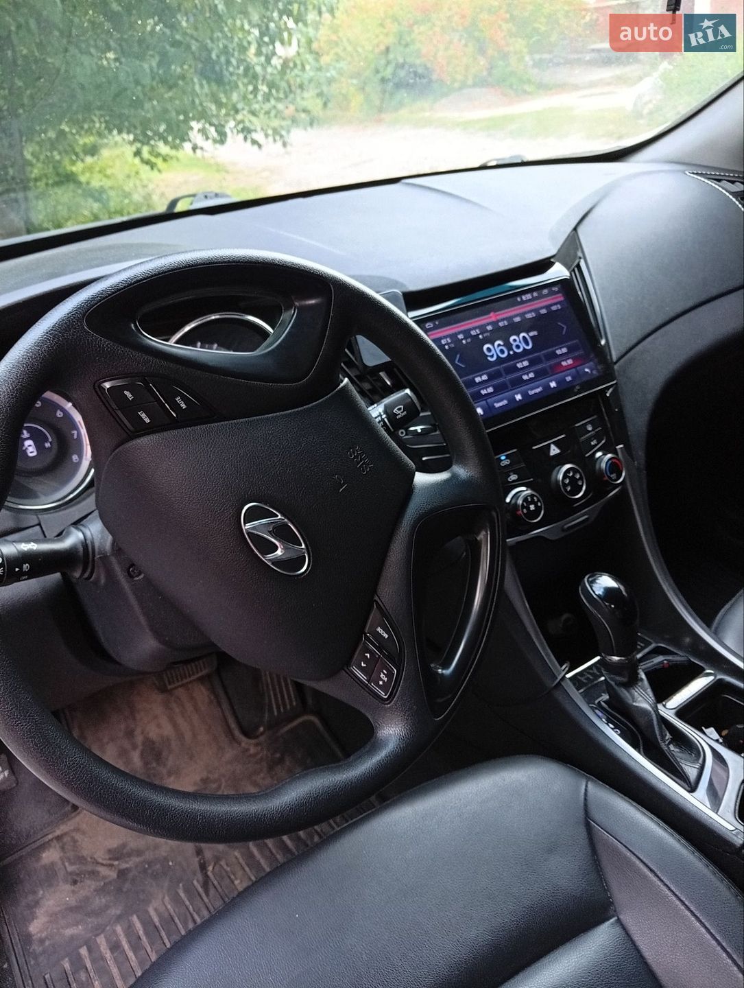 Hyundai Sonata 2016 VIN KMHEC41LBGA684716 фото оголошення 12 з 20