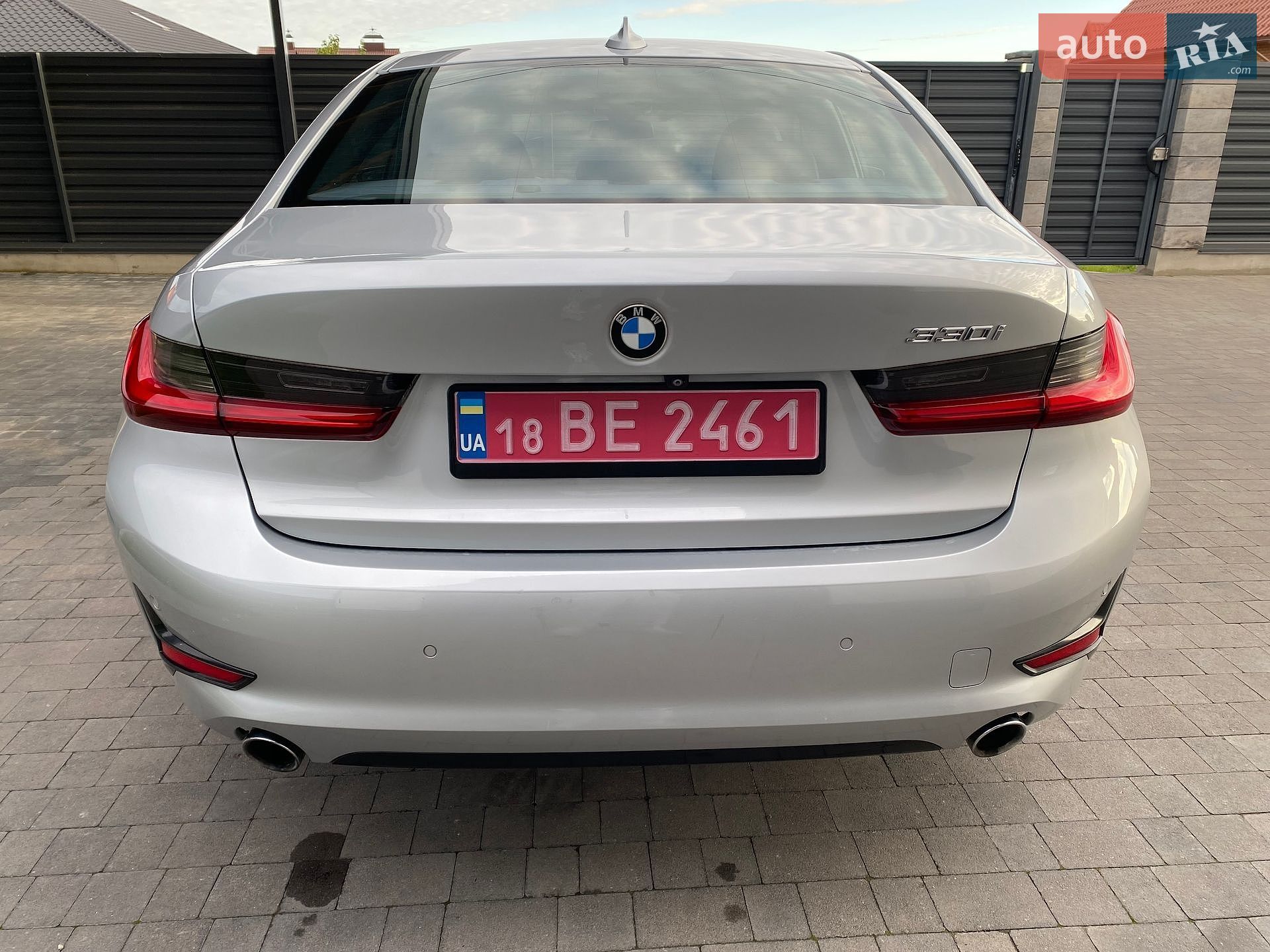 BMW 3 Series 2019 VIN WBA5R1C02LFH84325 фото оголошення 5 з 54